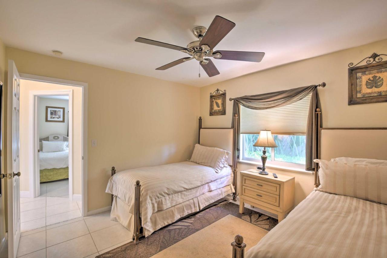 Canalfront Home With Private Saltwater Pool! Marco Island Kültér fotó